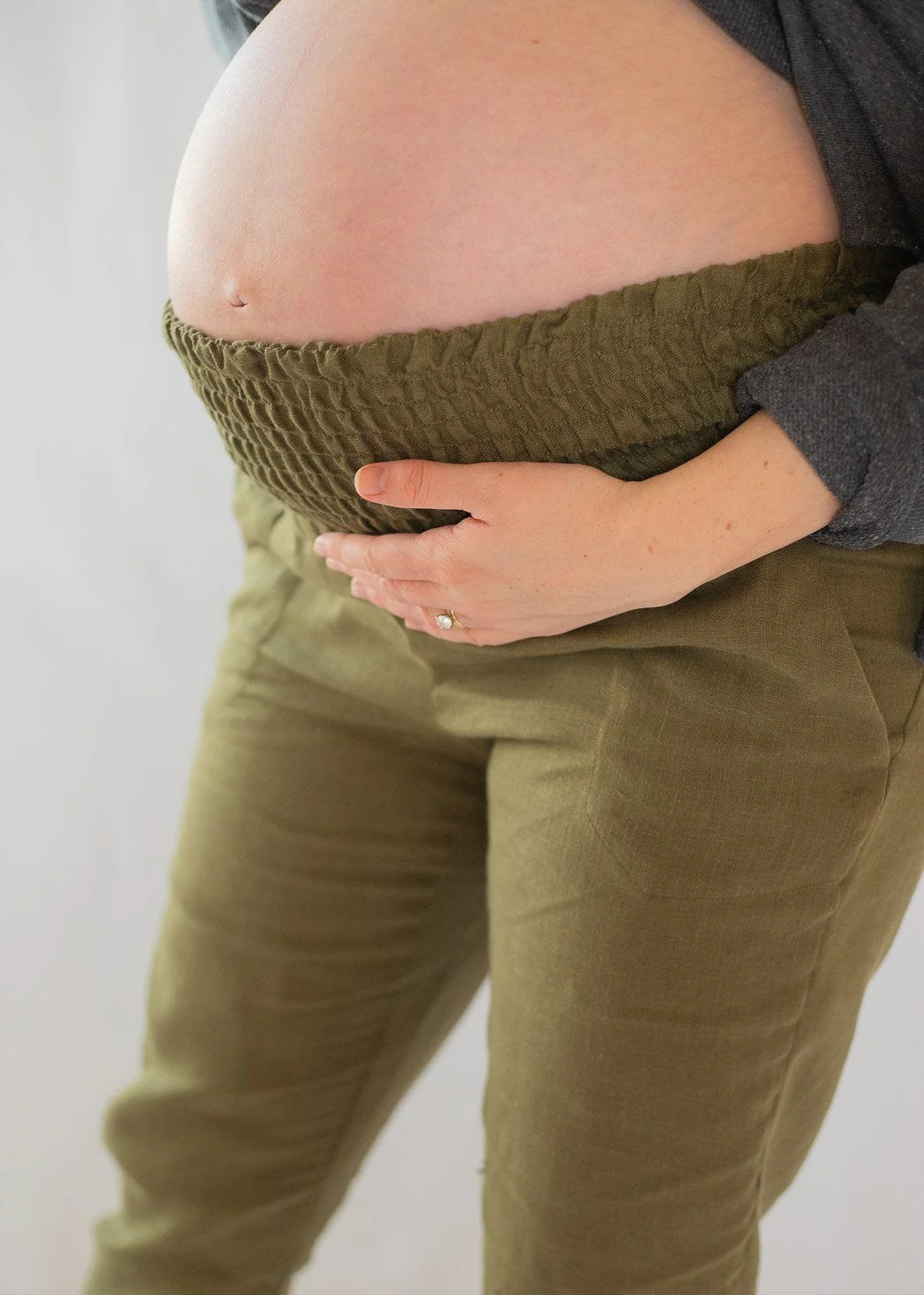 A waistband that adapts instead of expires